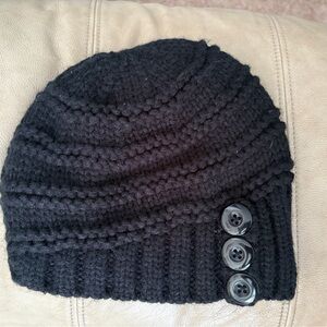 Womens Screamer Beanie NWOT